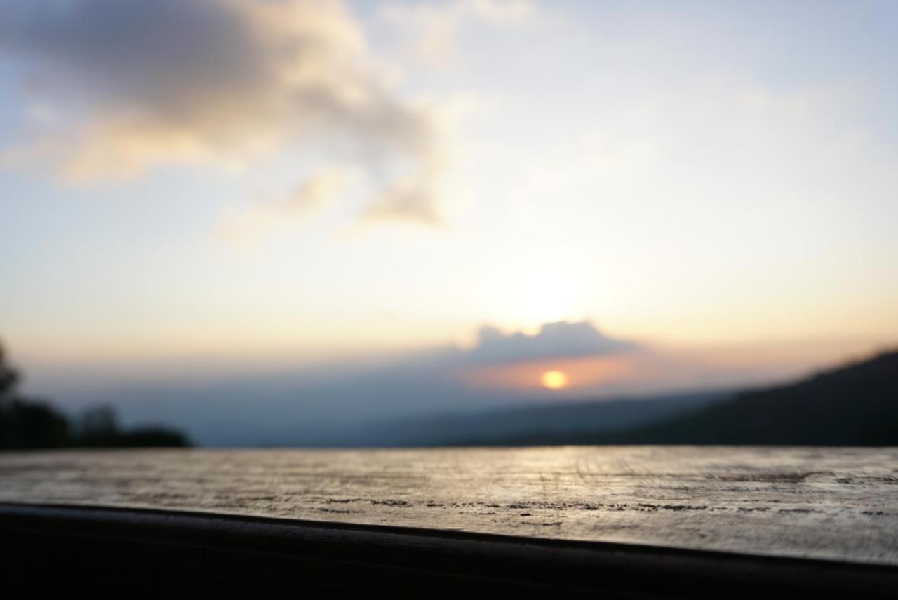 アリャウタマ ガーデン ヴィラ Munduk エクステリア 写真